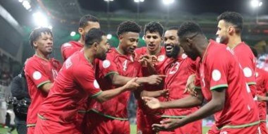 الشرق نيوز : عمان تتقدم على البحرين 1-0 في نهائي كأس الخليج.. فيديو